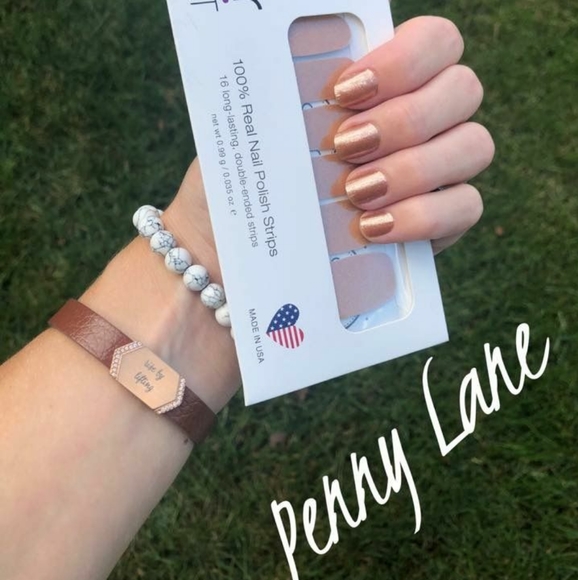 Penny Lane Color Street nails, retired HTF - Picture 2 of 5